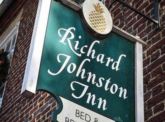The Richard Johnston Inn & 1890 Caroline House allows check-in for 18 year-old guests