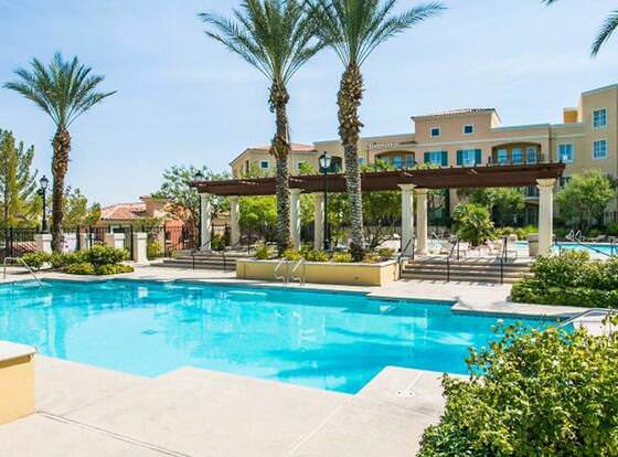 Viera Resort Lake Las Vegas by CREAM allows check-in for 18 year-old guests