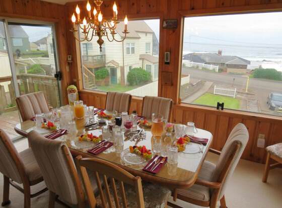 Breyhouse B&B Inn allows check-in for 18 year-old guests