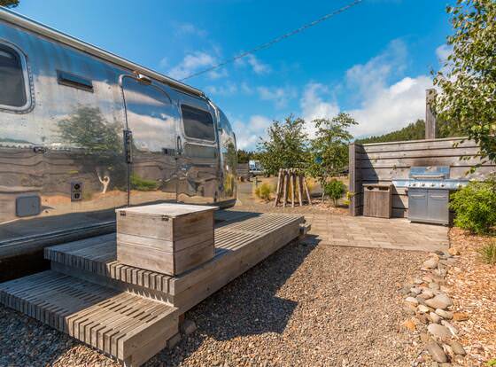 Hart's Camp Airstream Hotel & RV Park allows check-in for 18 year-old guests