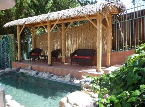 Woodland Hills Calabasas Guest Houses allows check-in for 18 year-old guests