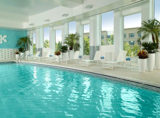 Atlanta Airport Marriott Gateway allows check-in for 18 year-old guests